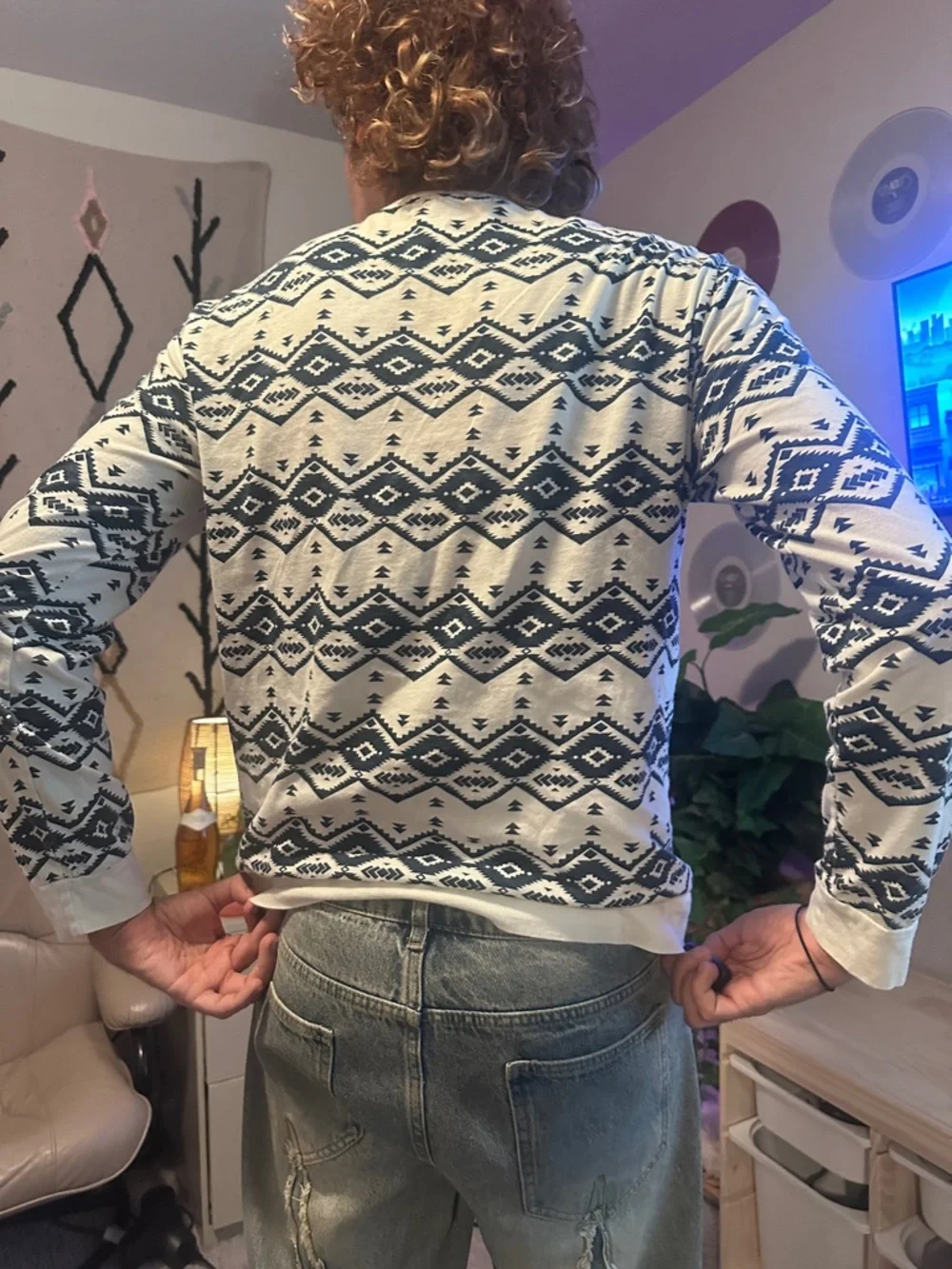 21men Cream and Dark Blue Aztec Crewneck Sweater - Picture 5 of 13